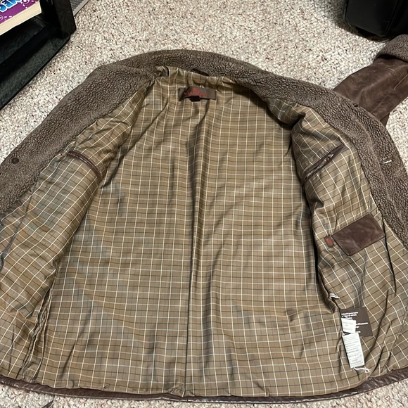 Danier leather jacket - Picture 7 of 9